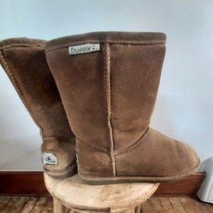 Bearpaw winter boots, tan, size 8